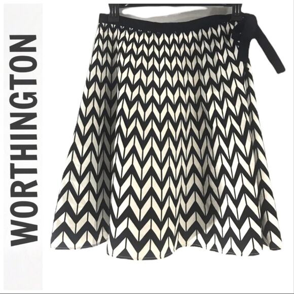 WORTHINGTON Black Wh print Circle Skirt with Grosgrain ribbon at waist 6 - Picture 1 of 10